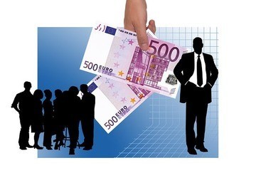 Plačilo za poslovno uspešnost (»božičnica«) / diskriminacija