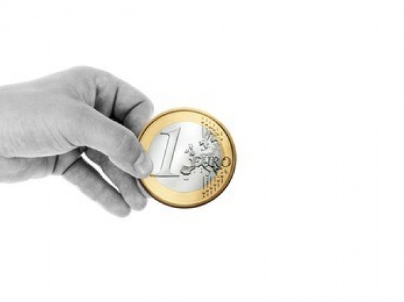 Nova pojasnila FURS glede davčne obravnave regresa pri menjavi delodajalca